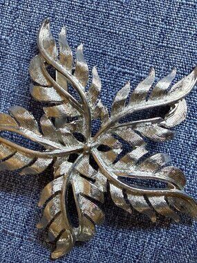 Vintage Torino Silver Floral Jewelry Brooch Pin Marked Star Leaf